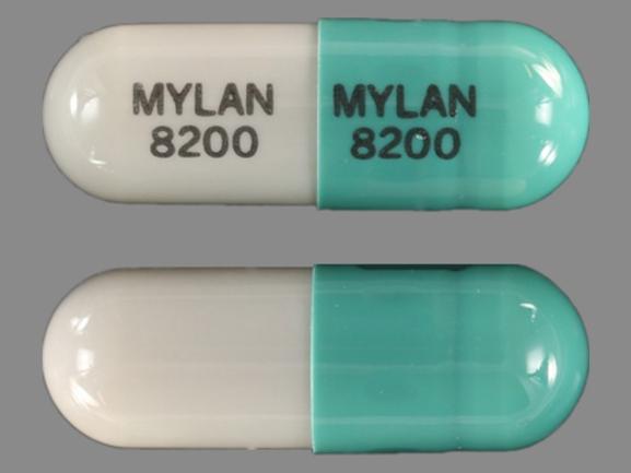 Pill MYLAN 8200 MYLAN 8200 Gray Capsule/Oblong is Ketoprofen extended release